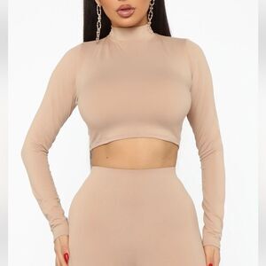 NWT Fashion Nova Meet me at my favorite spot crop size Medium